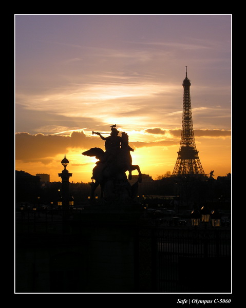 2006 - 02 - Coucher de soleil sur paris 06.JPG